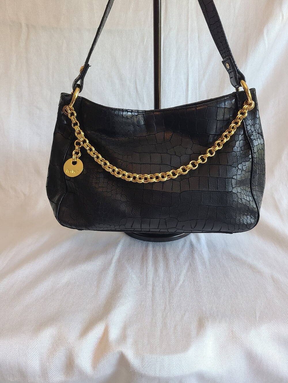 Perlina black croc-embossed leather shoulder bag.